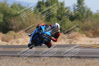 media/Nov-06-2022-SoCal Trackdays (Sun) [[208d2ccc26]]/Turn 7 Set 2 (1050am)/